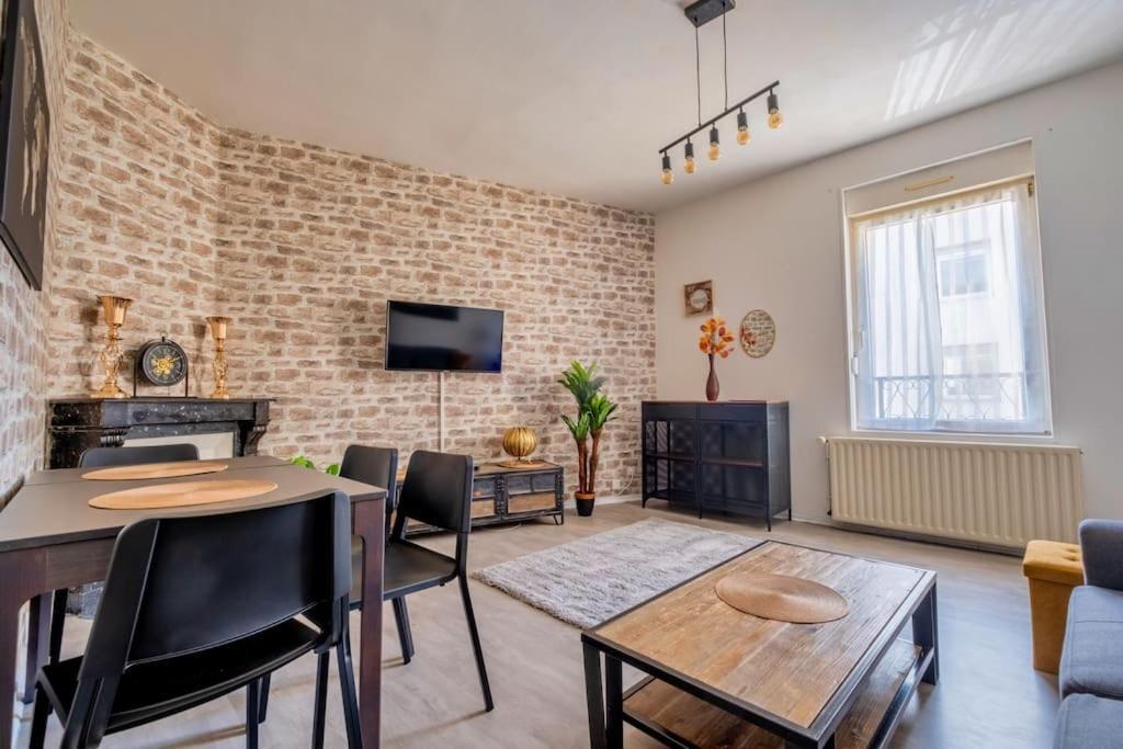 Eclat Urbain Apartment Reims Bagian luar foto